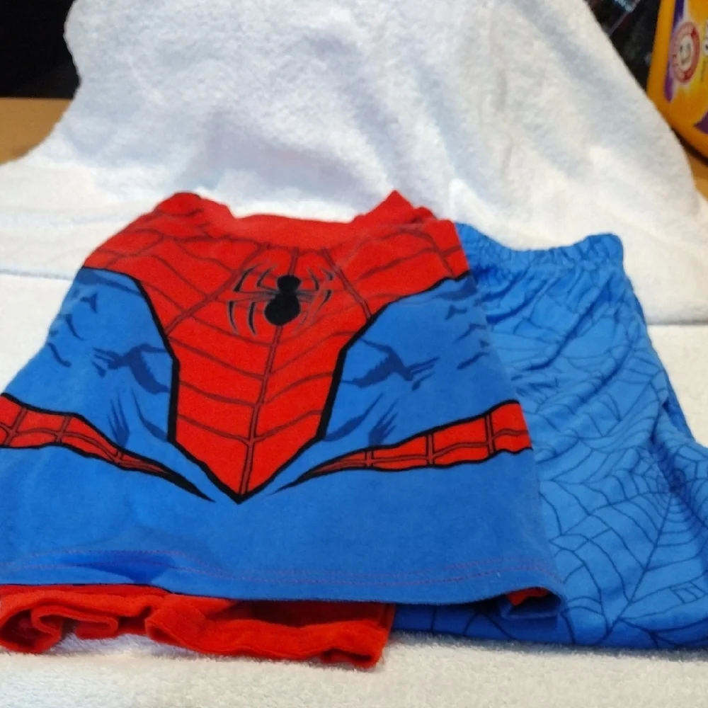 Marvel Spiderman Halloween Pajamas in Red and Blue - Picture 4 of 5
